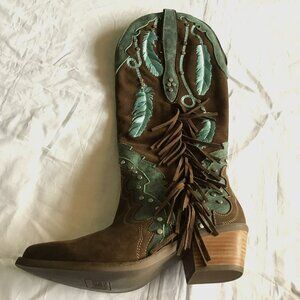 Dingo Dream Catcher Women's Boots Wide Width Size 8.5M